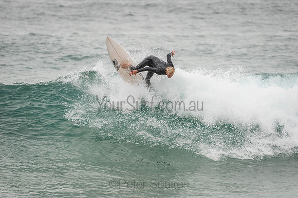 Whale_Beach_201018_08-28-11_0176