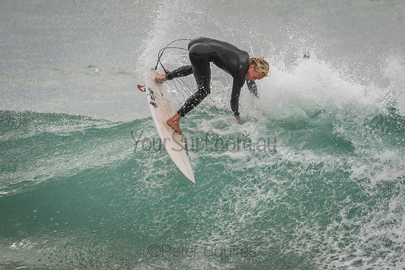 Whale_Beach_201018_08-28-20_0189