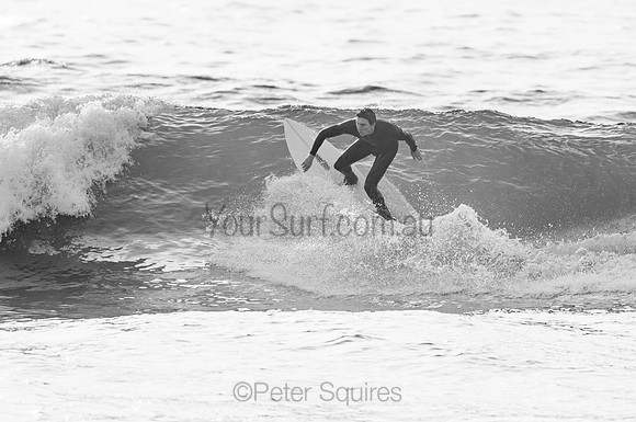 Whale_Beach_201022_07-30-06_0063