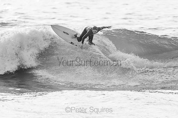 Whale_Beach_201022_07-30-06_0064