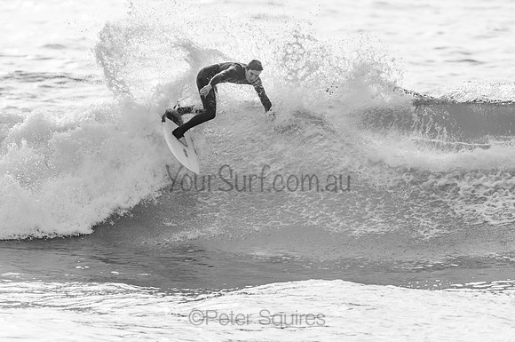 Whale_Beach_201022_07-30-06_0066