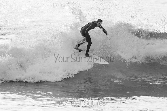 Whale_Beach_201022_07-30-07_0068