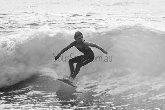 Whale_Beach_201023_07-29-06_0300