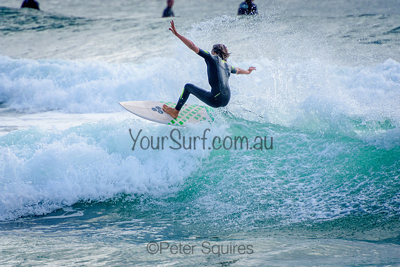 Whale_Beach_211229_073916_0027