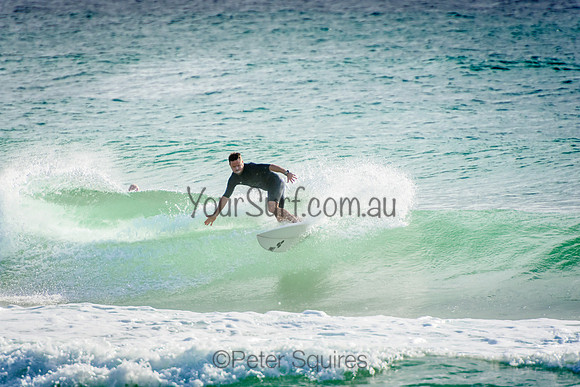 Whale_Beach_211229_074607_0061