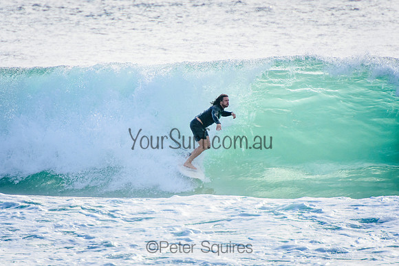 Whale_Beach_211229_080021_0127