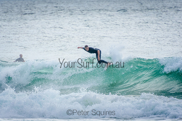 Whale_Beach_211229_081617_0154