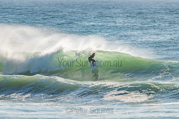 Whale_Beach_201103_08-03-21_0009