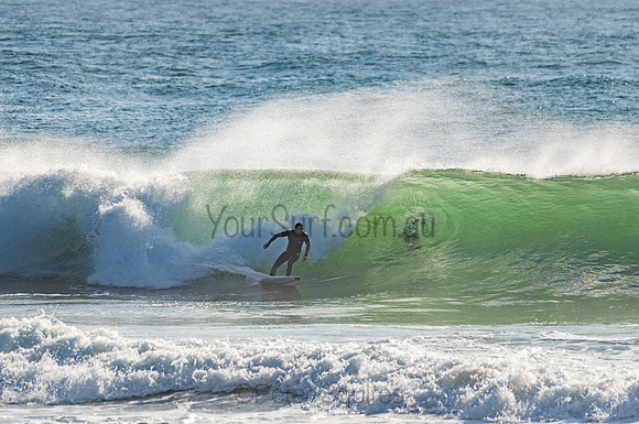 Whale_Beach_201103_08-03-55_0019