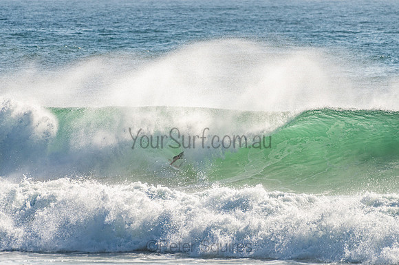 Whale_Beach_201103_08-17-29_0074