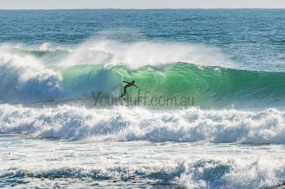 Whale_Beach_201103_08-23-56_0107
