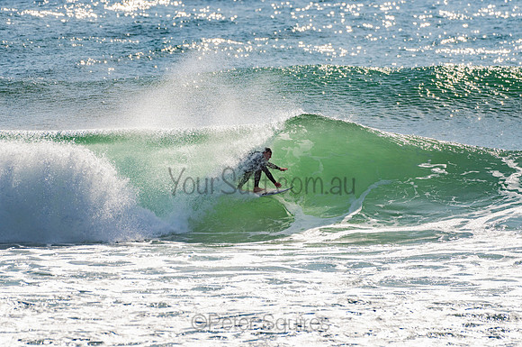 Whale_Beach_201103_08-33-35_0182