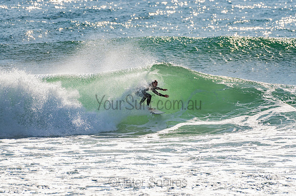 Whale_Beach_201103_08-33-35_0183