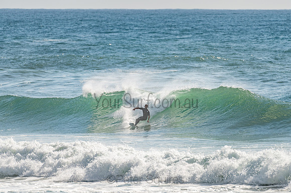 Whale_Beach_201103_08-40-58_0234