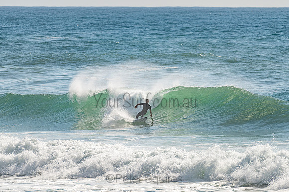 Whale_Beach_201103_08-40-58_0235