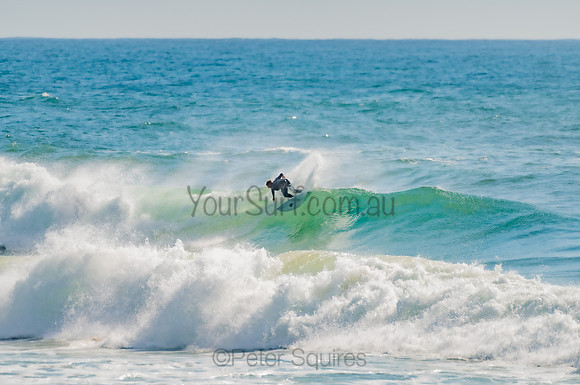 Whale_Beach_201103_08-43-05_0240