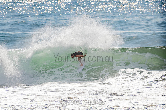 Whale_Beach_201103_08-46-16_0251