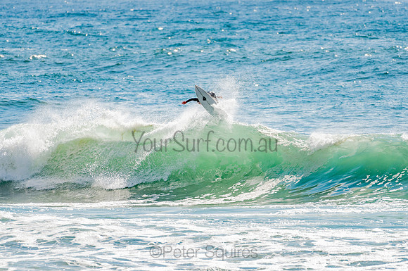 Whale_Beach_201103_09-02-44_0277
