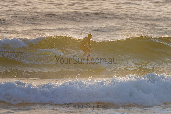 Whale_Beach_201120_061152_0004