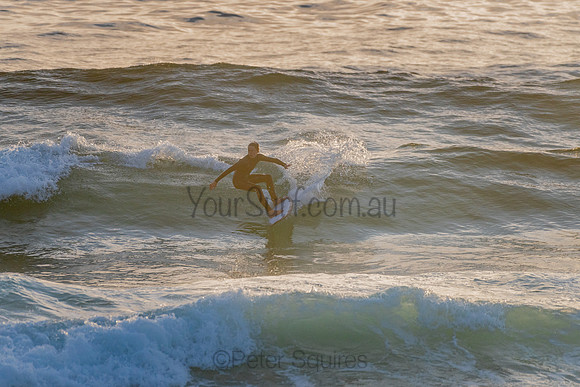 Whale_Beach_201120_061545_0006