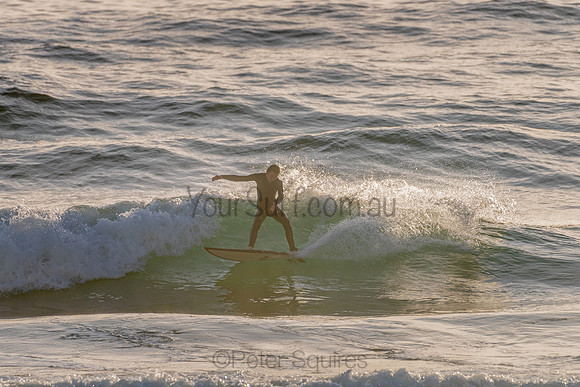 Whale_Beach_201120_063008_0019