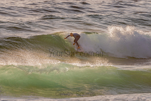 Whale_Beach_201120_064747_0032
