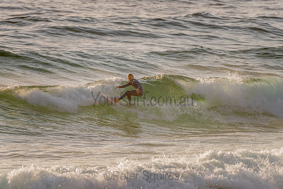 Whale_Beach_201120_064749_0033