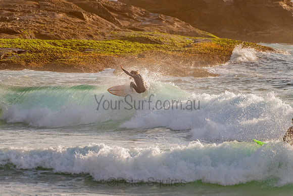 Whale_Beach_201120_065055_0053