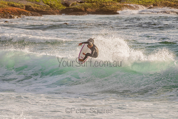 Whale_Beach_201120_070021_0110