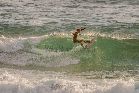 Whale_Beach_201120_070135_0123