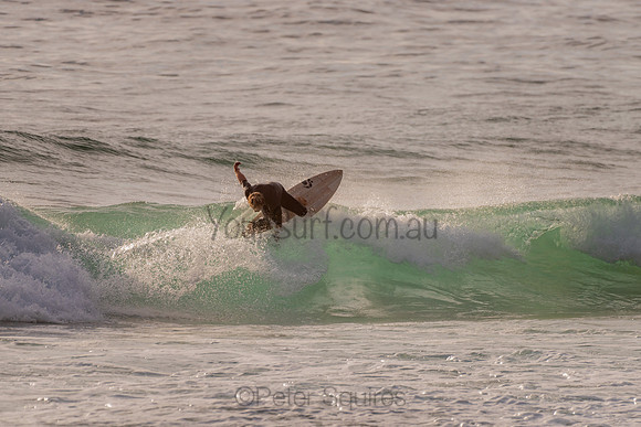 Whale_Beach_201120_070437_0178