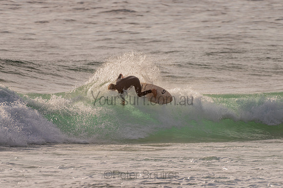 Whale_Beach_201120_070438_0179