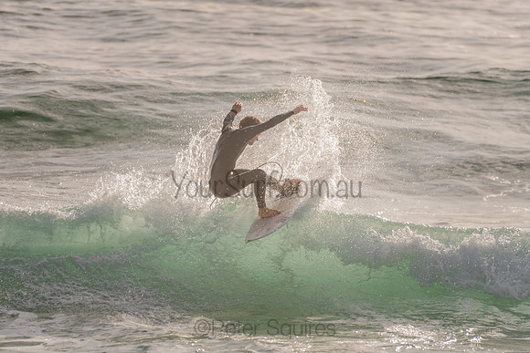 Whale_Beach_201120_070940_0226