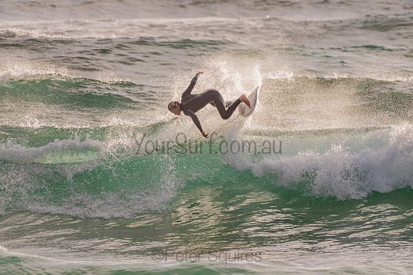 Whale_Beach_201120_071036_0236