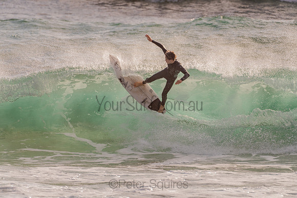 Whale_Beach_201120_071052_0243