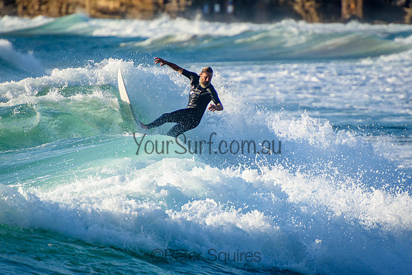 Whale_Beach_220103_065450_0047