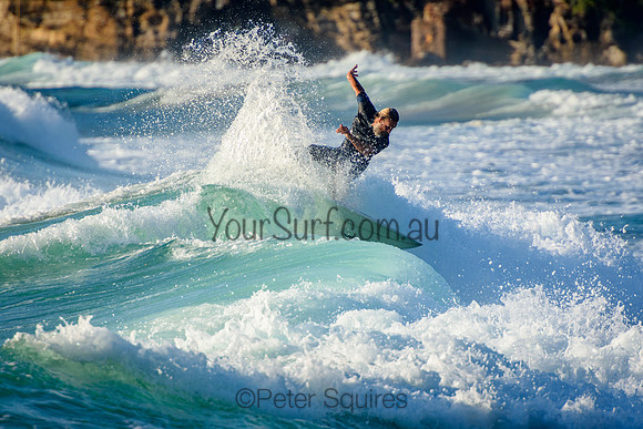 Whale_Beach_220103_065451_0049