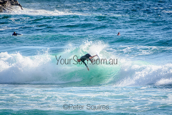 Whale_Beach_220103_074334_0111