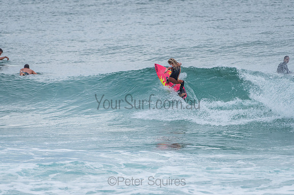 Whale_Beach_201129_062914_0104
