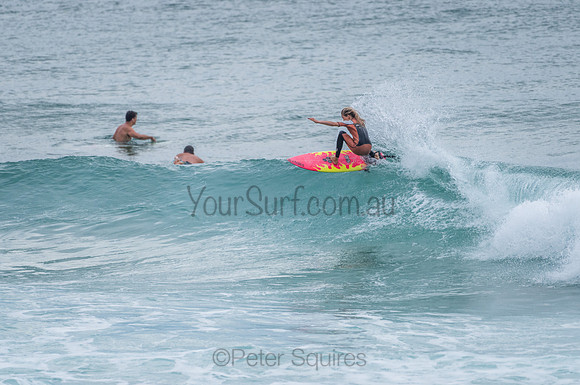 Whale_Beach_201129_062914_0107