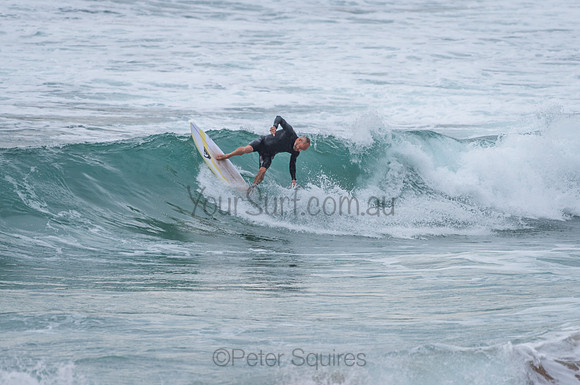 Whale_Beach_201129_064047_0158