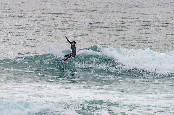 Whale_Beach_201204_071505_0022