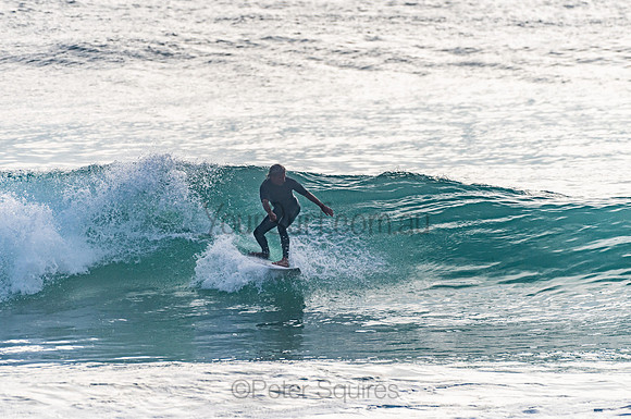 Whale_Beach_201204_072420_0103