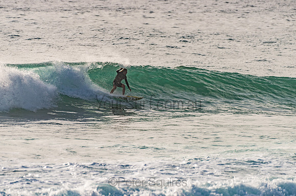Whale_Beach_201204_072708_0113