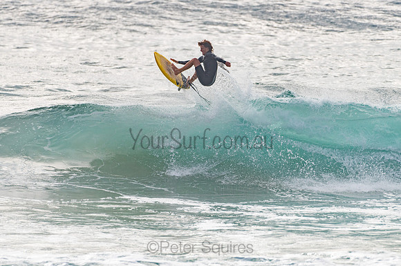 Whale_Beach_201204_073930_0190