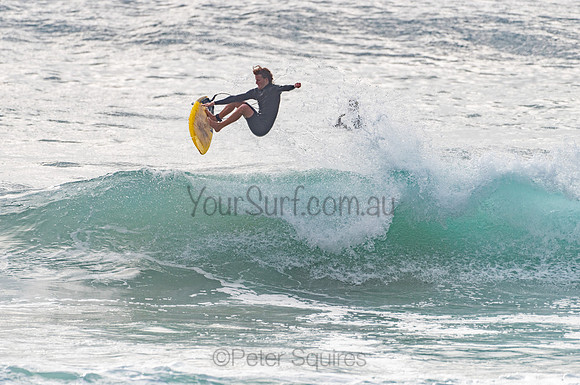 Whale_Beach_201204_073930_0192