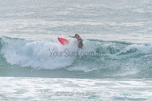 Whale_Beach_201204_074147_0222