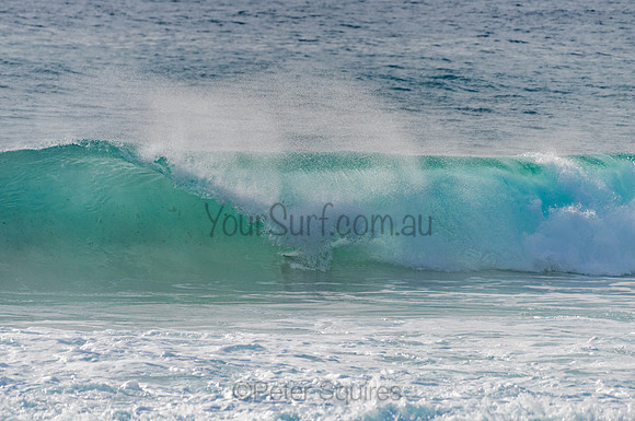 Whale_Beach_201204_075016_0308