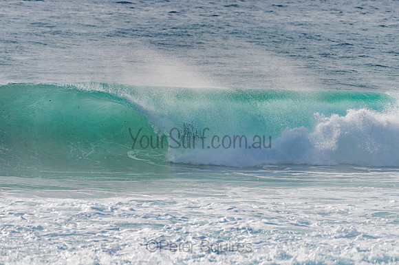 Whale_Beach_201204_075017_0310