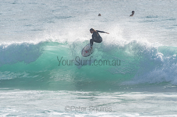 Whale_Beach_201204_075357_0341